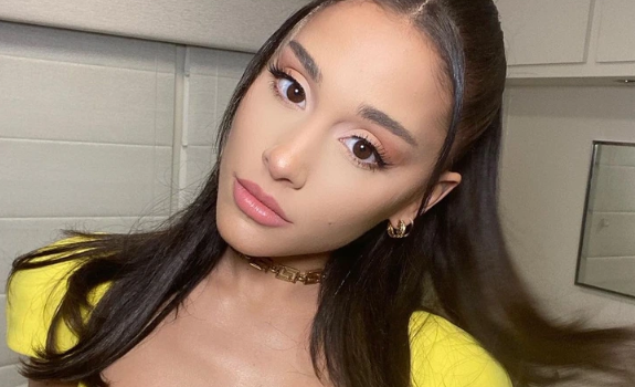 Scientists Name The World's Most Perfect Face? Taylor Swift Didn't Even Make Top 5!